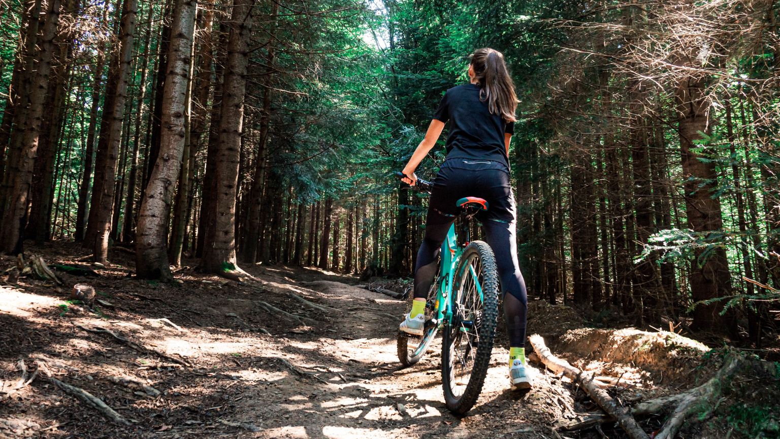 Czy rower górski jest odpowiedni dla kobiety?