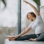 Jak relaksować się w trakcie ciąży? Kilka sposobów na odpoczynek dla przyszłej mamy